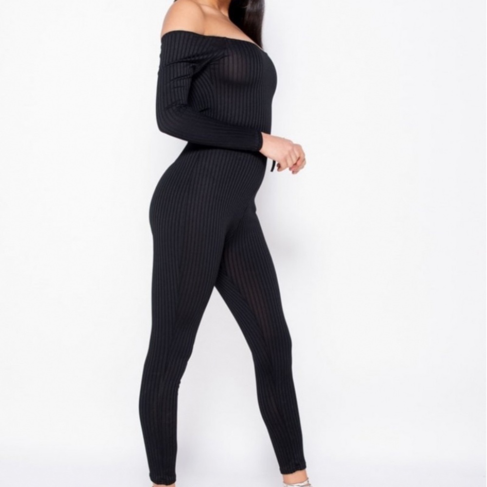 NEW * Black Jumpsuit - Picture 2 of 3